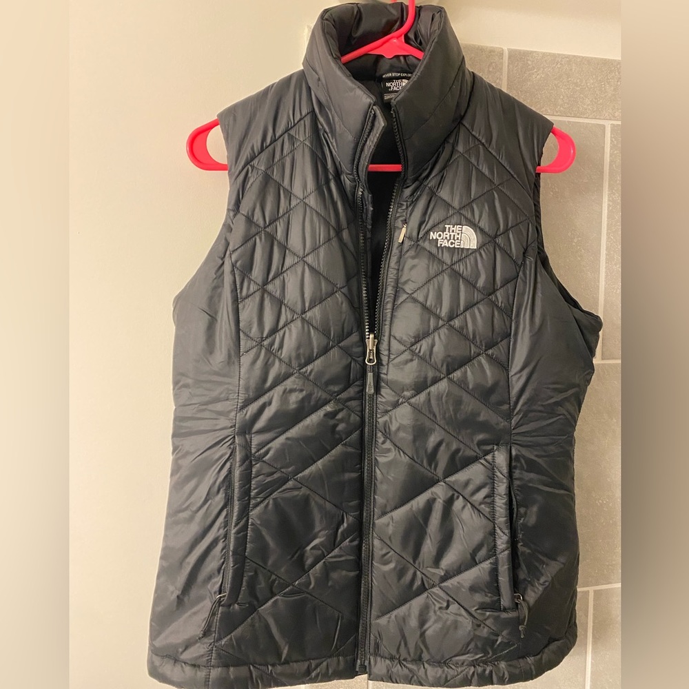 North Face Puffer Vest size M